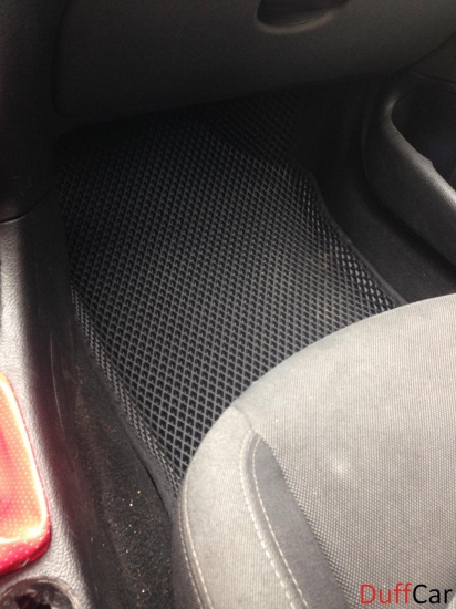 Автомобильные коврики Peugeot 206 купе (1998 - 2012)